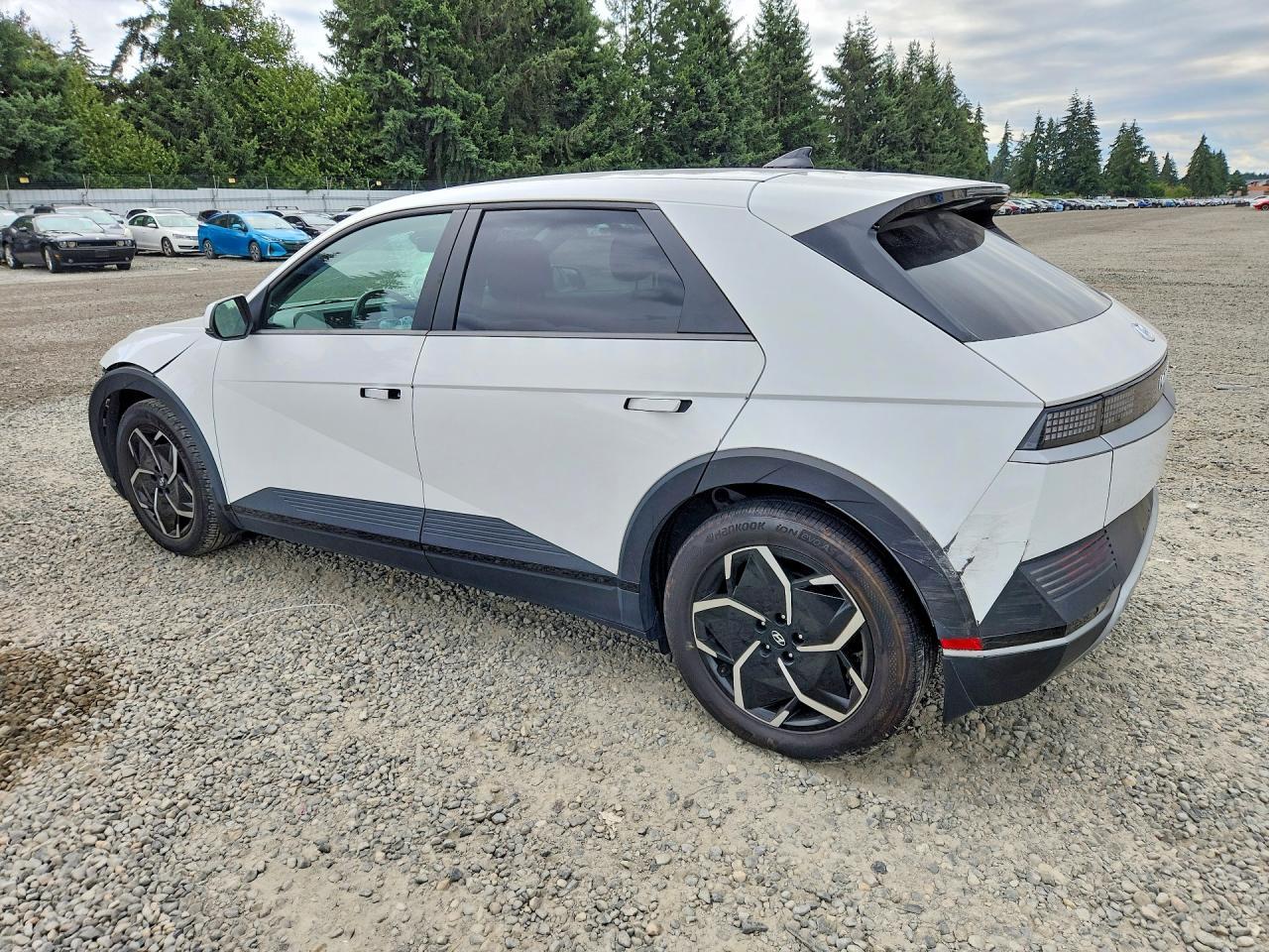 2022 Hyundai Ioniq 5 Se - Фото 2