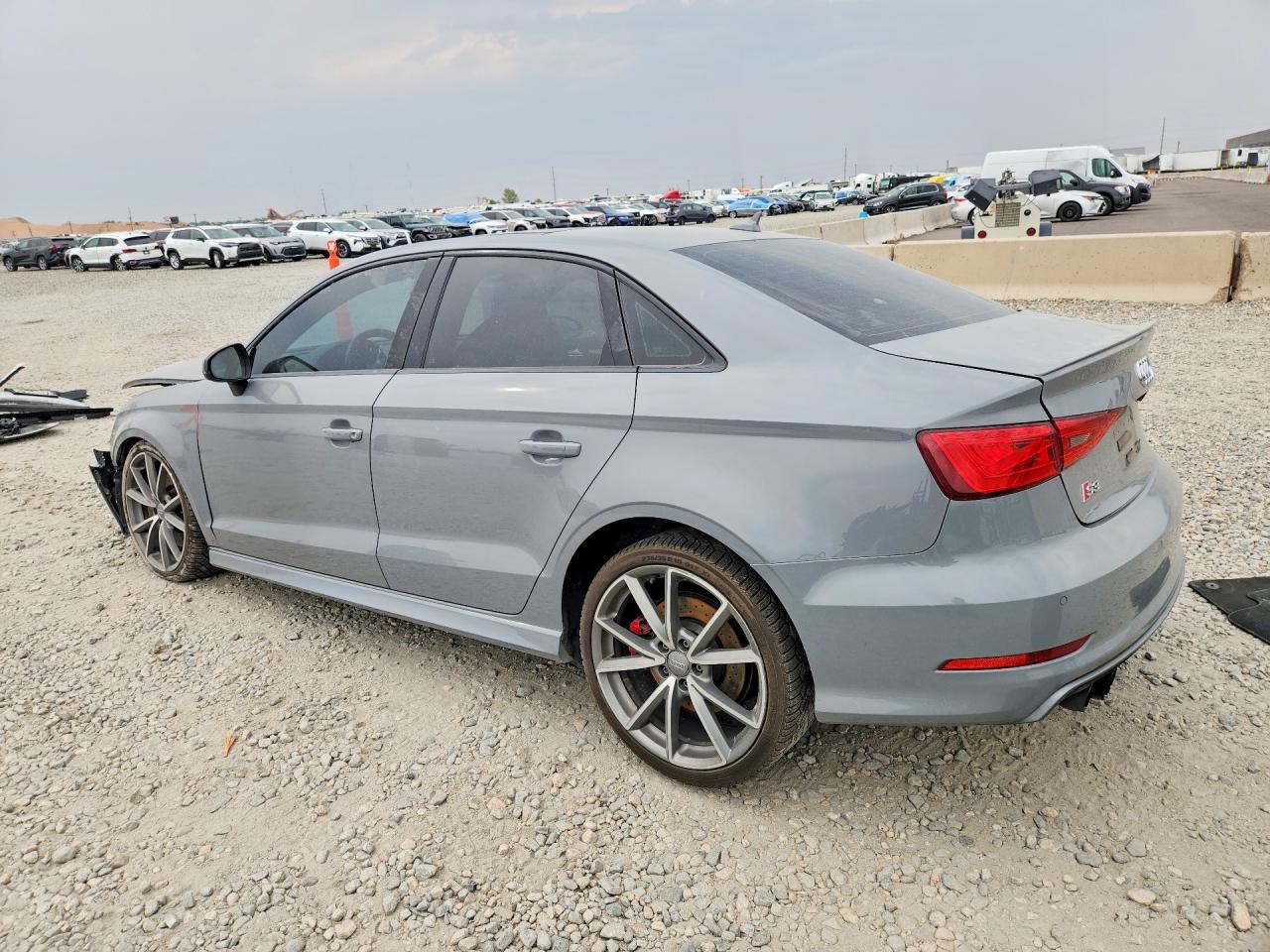 2016 Audi S3 Prestige - Фото 2