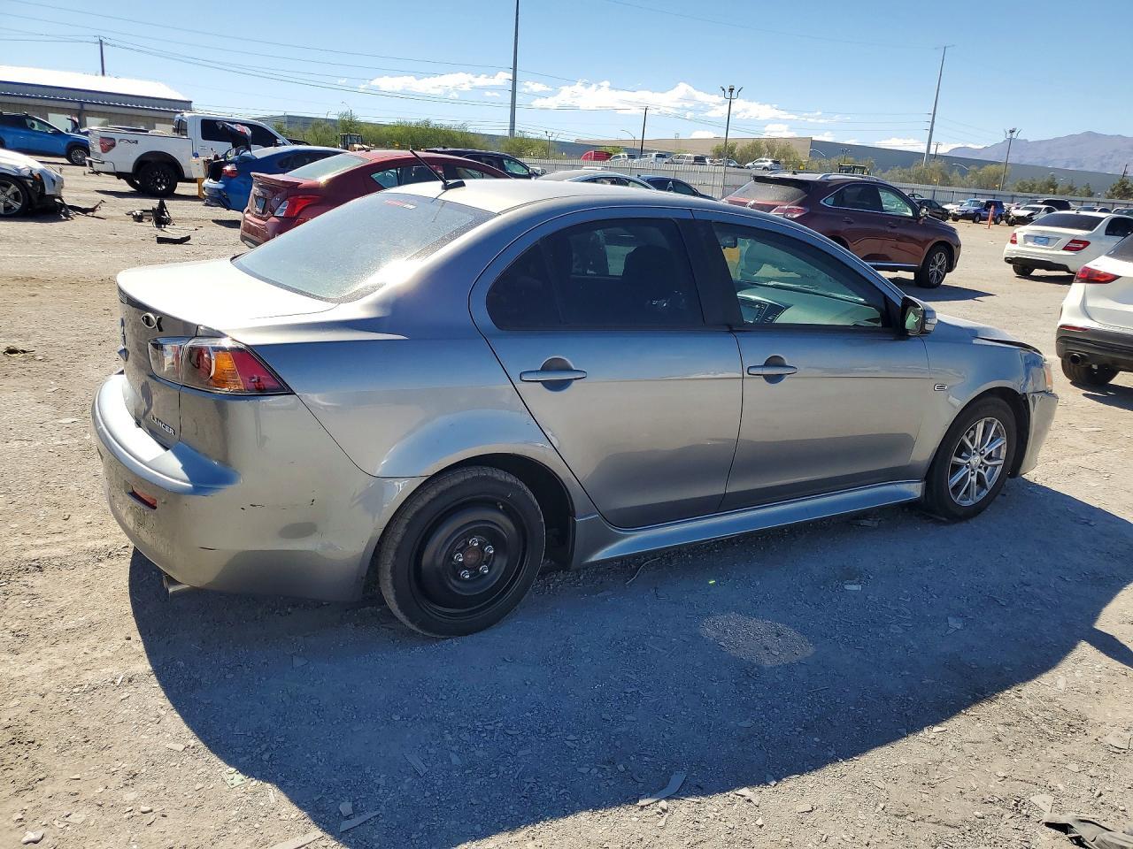 2016 Mitsubishi Lancer Es - Image 3
