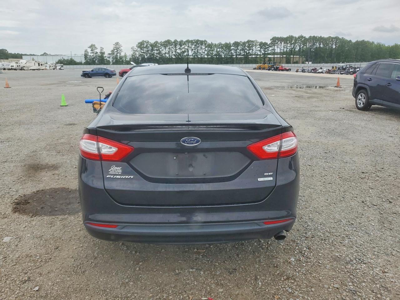 2016 Ford Fusion Se - Image 6