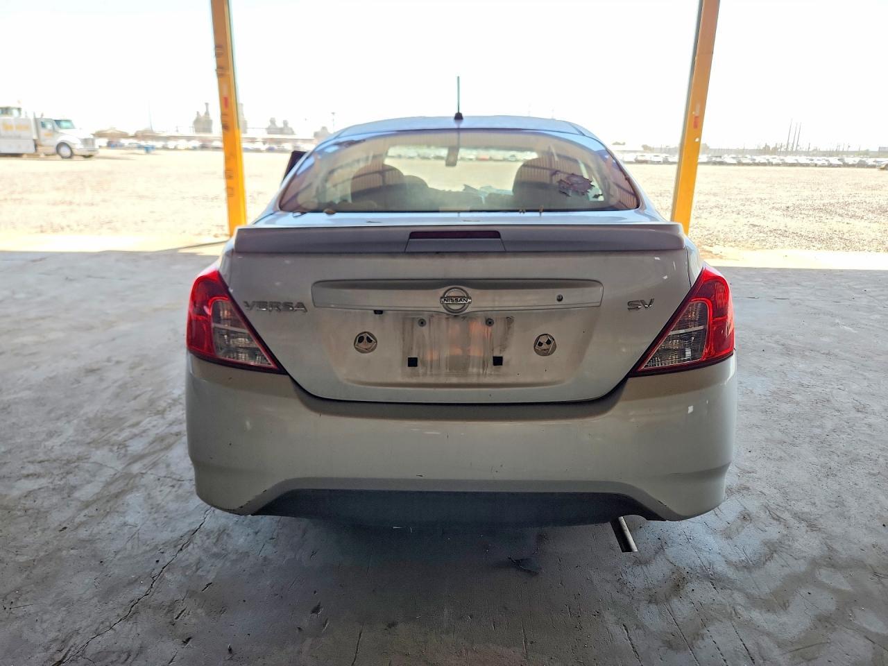 2019 Nissan Versa Sv - Фото 6