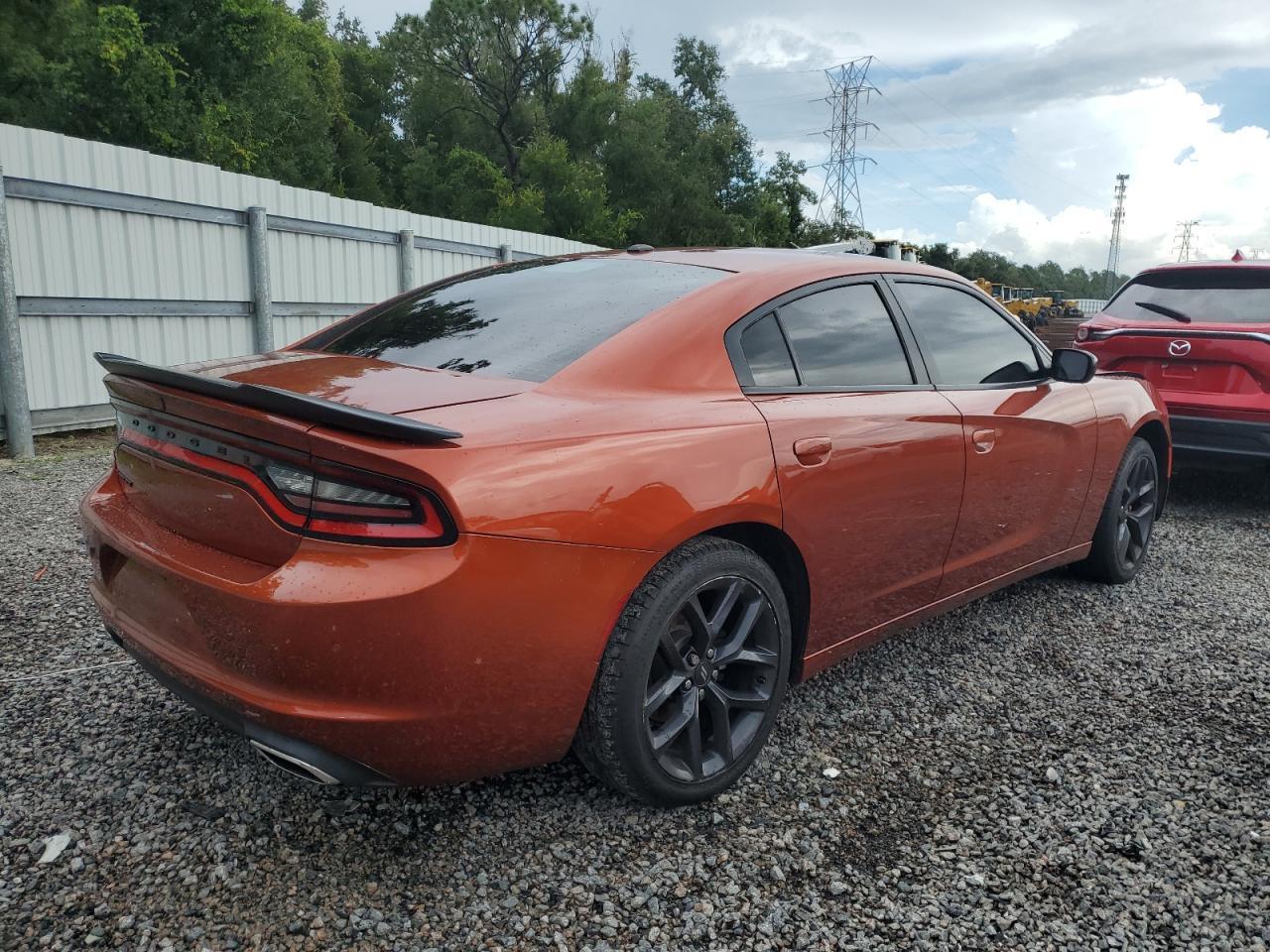 2021 Dodge Charger Sxt - Фото 3
