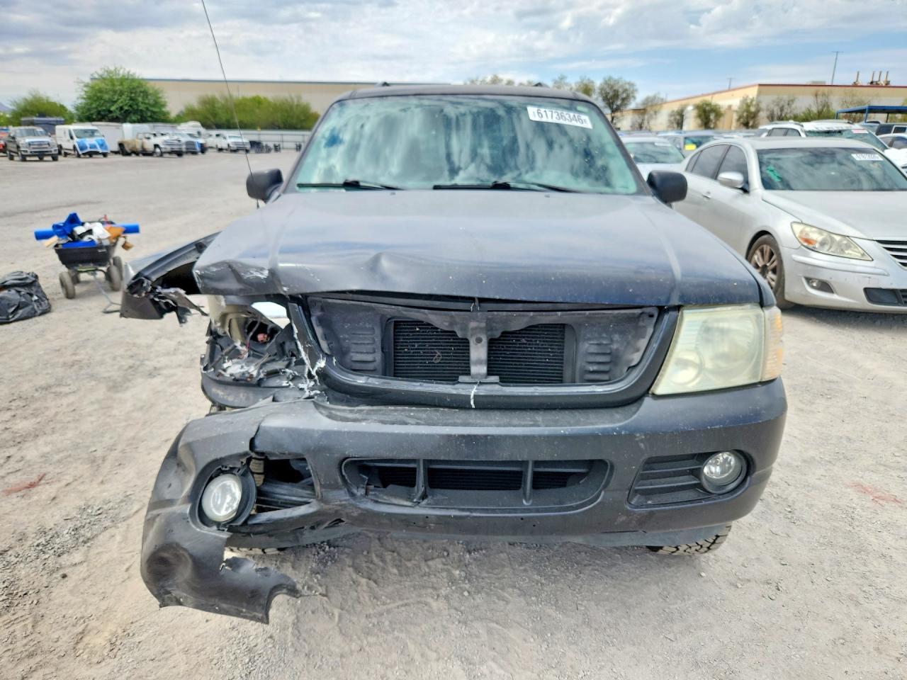 2004 Ford Explorer Xlt - Image 5