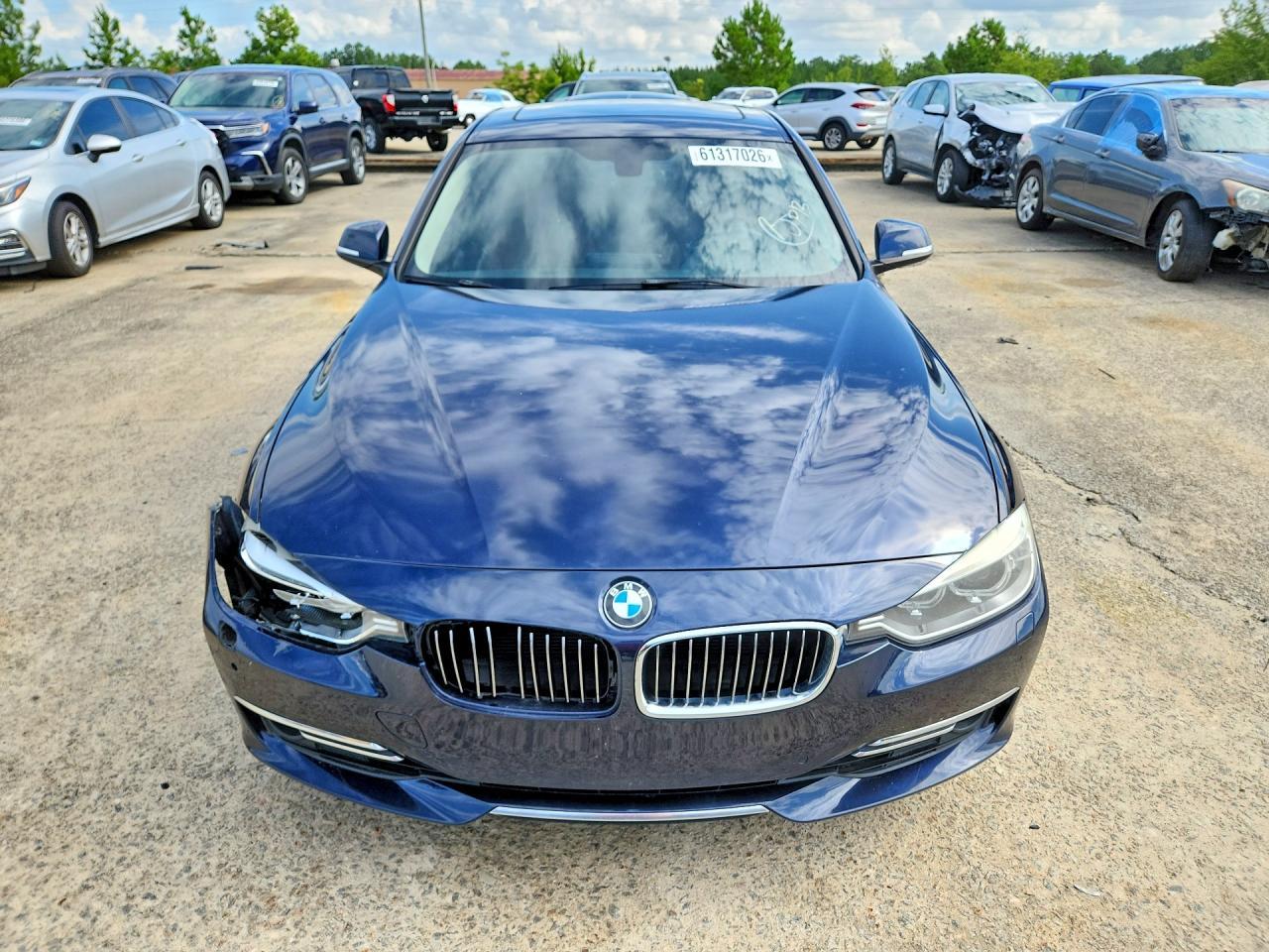 2015 BMW 328 Xi - Image 5