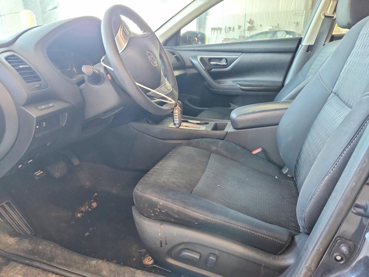 2016 Nissan Altima 2.5 S - Фото 7