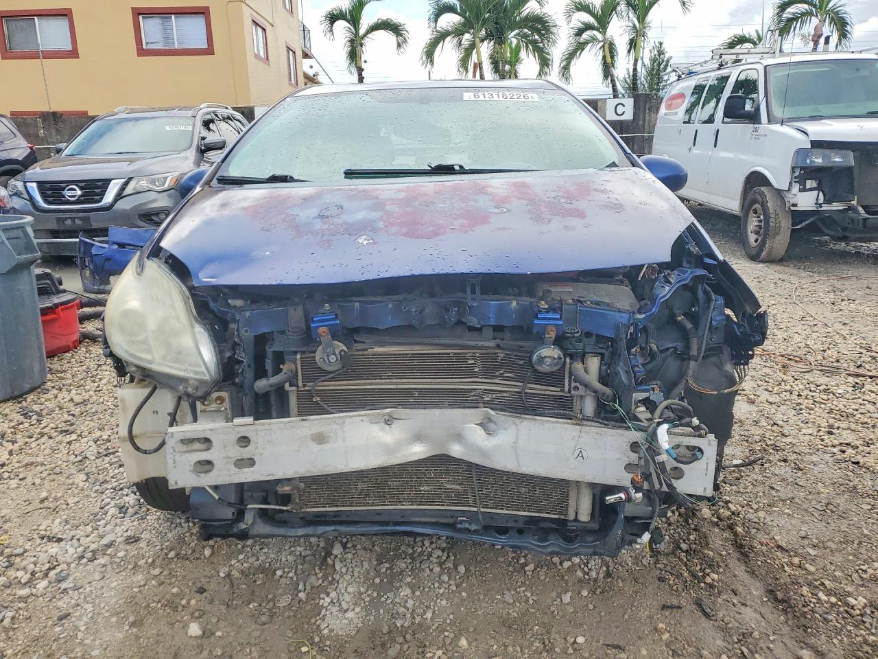 2010 Toyota Prius Iv - Фото 5