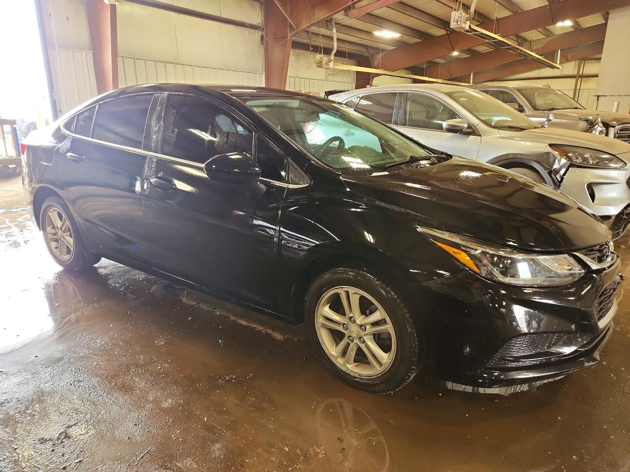 2017 Chevrolet Cruze Lt - Фото 4