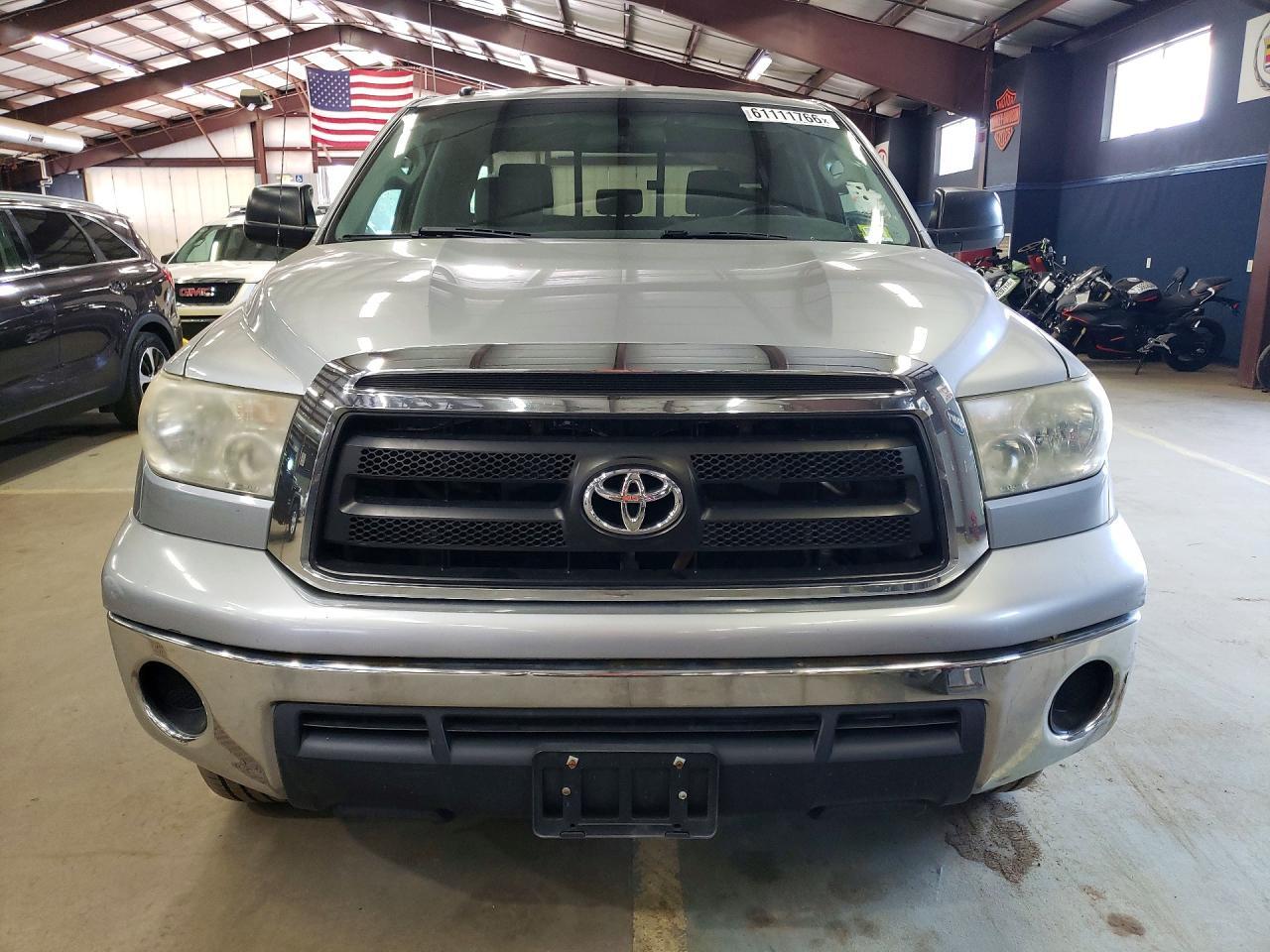 2010 Toyota Tundra Double Cab Sr5 - Фото 5