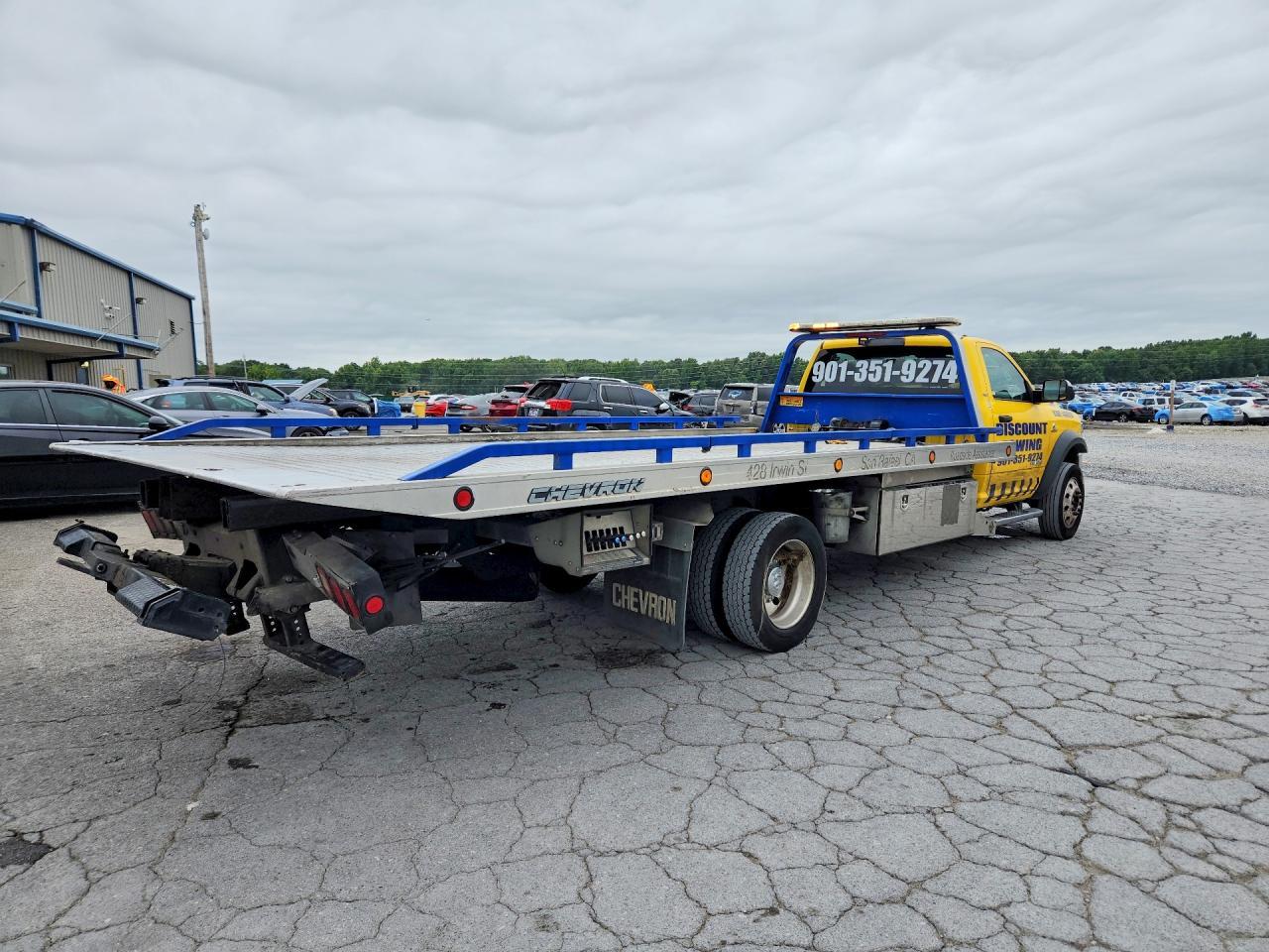 2019 Ram 5500 - Image 3