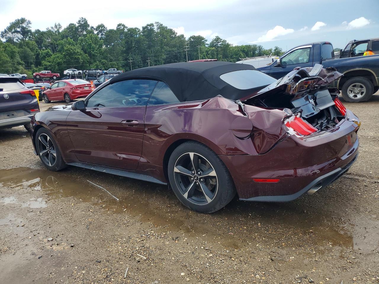 2018 Ford Mustang - Фото 2