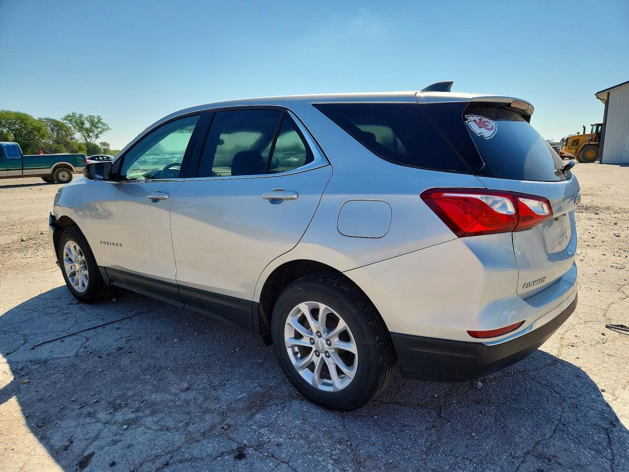 2020 Chevrolet Equinox Lt - Фото 2