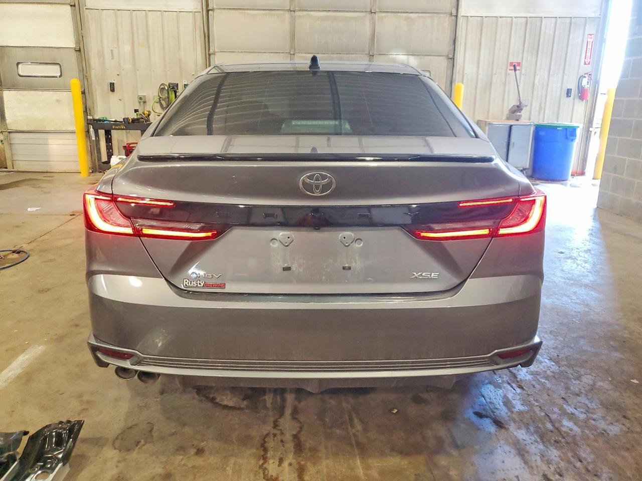 2026 Toyota Camry Xse - Фото 6