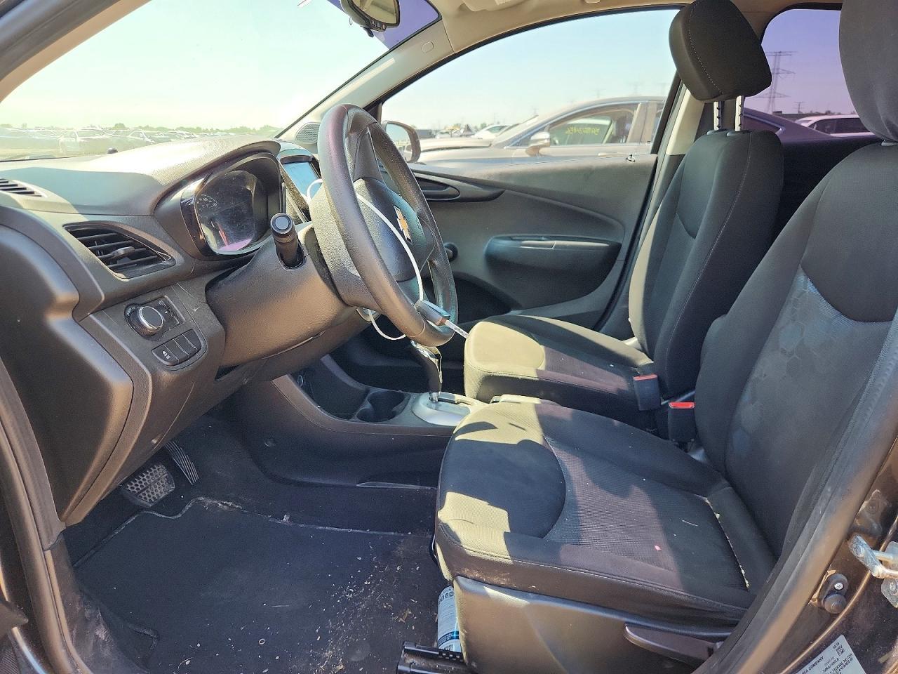 2018 Chevrolet Spark Ls - Фото 7