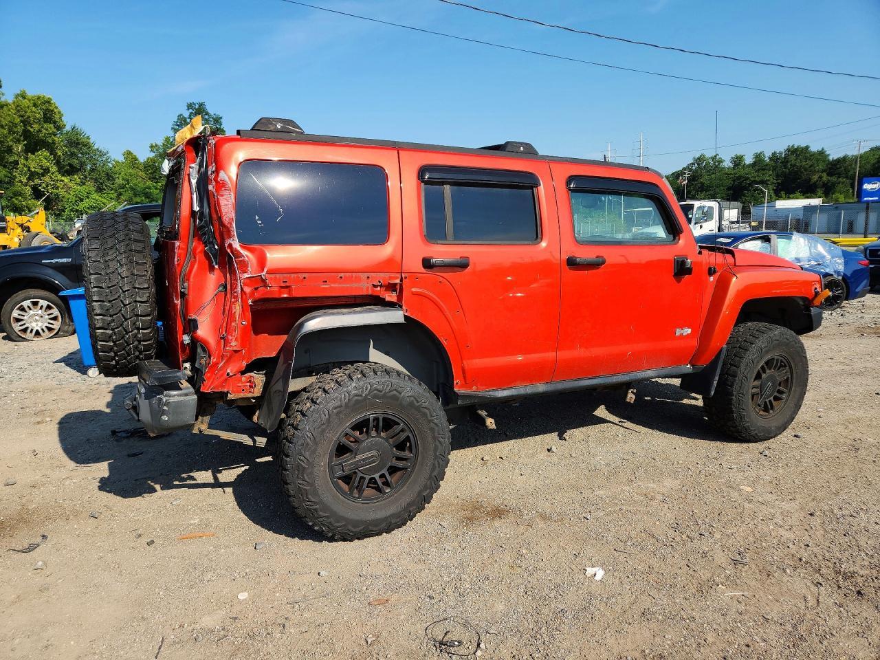2009 Hummer H3 - Image 3