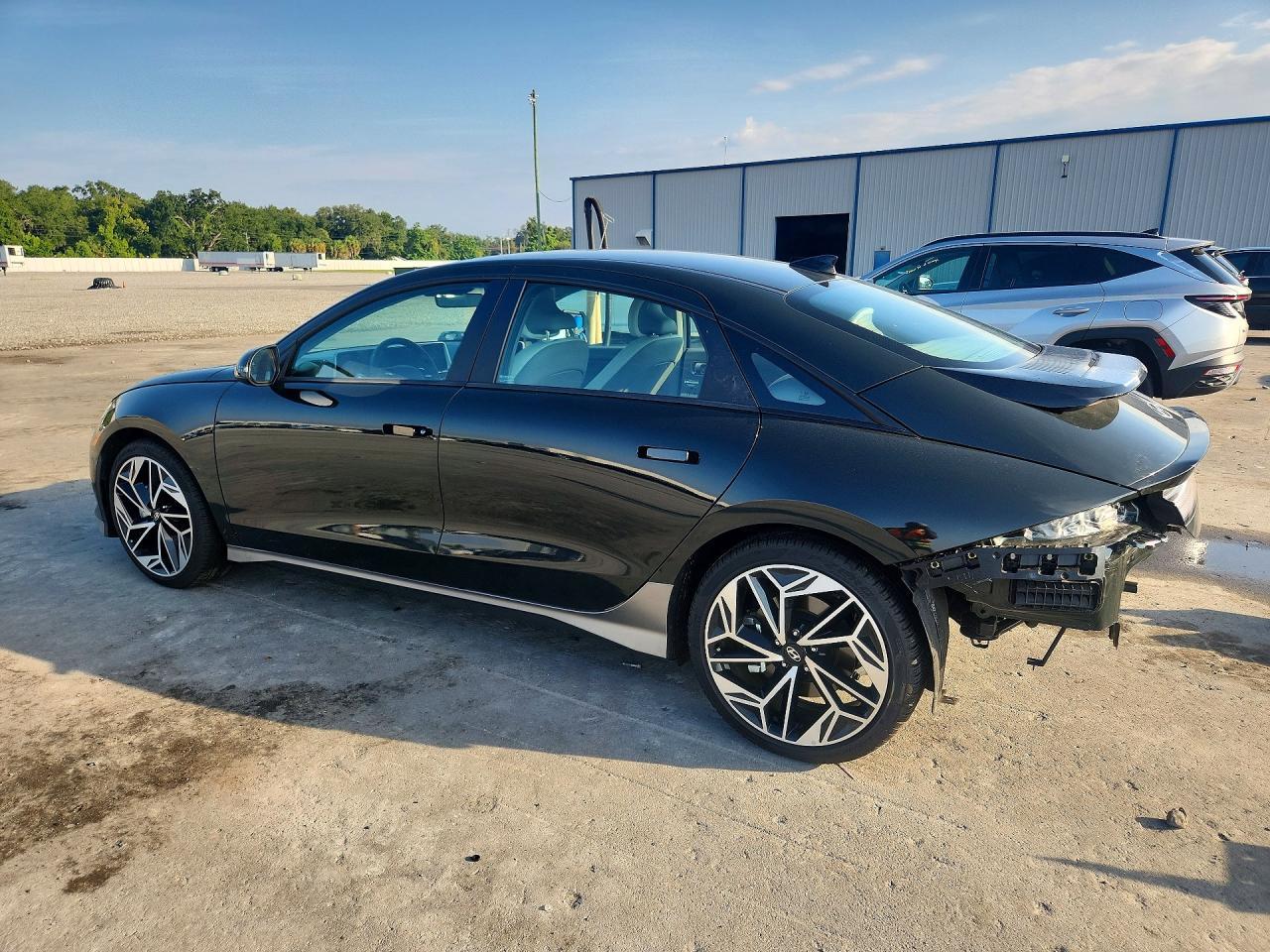 2023 Hyundai Ioniq 6 Sel - Фото 2
