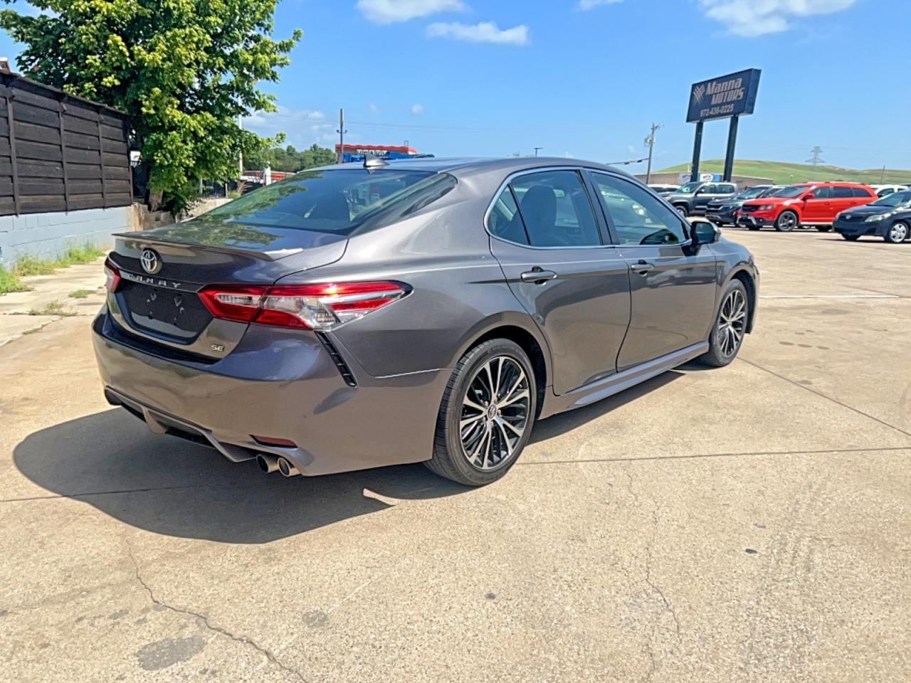 2019 Toyt Camry L - Фото 4