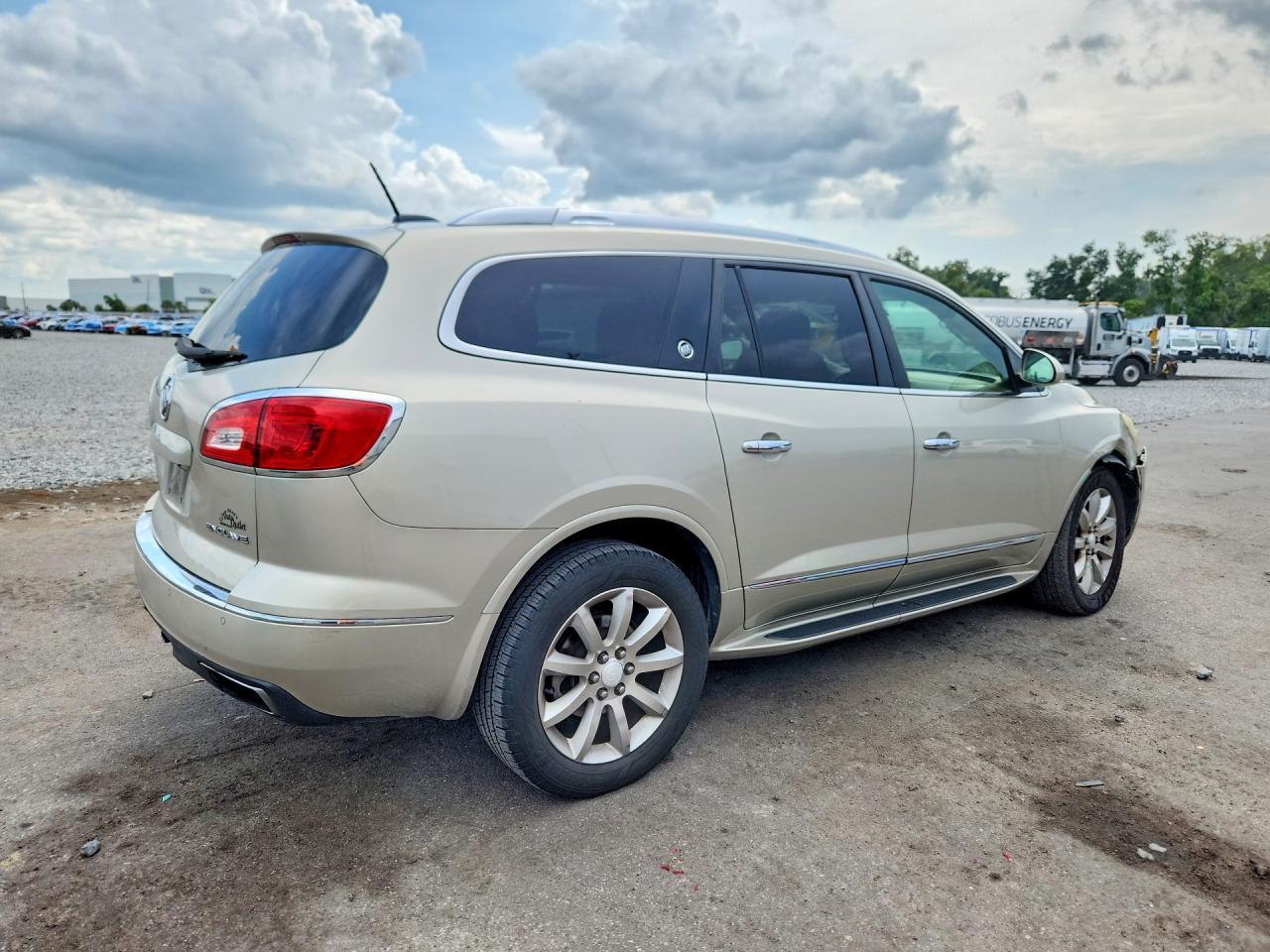 2016 Buick Enclave - Image 3