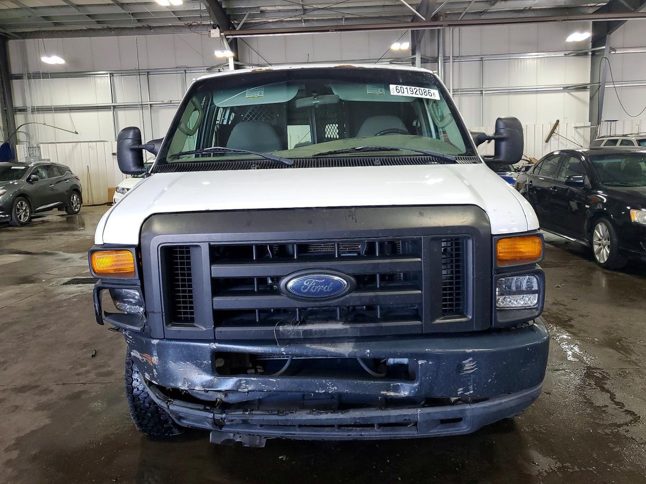 2008 Ford Econoline E250 Van - Image 5