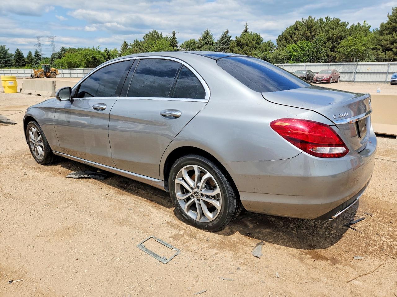 2016 Mercedes-Benz C 300 4Matic - Image 2