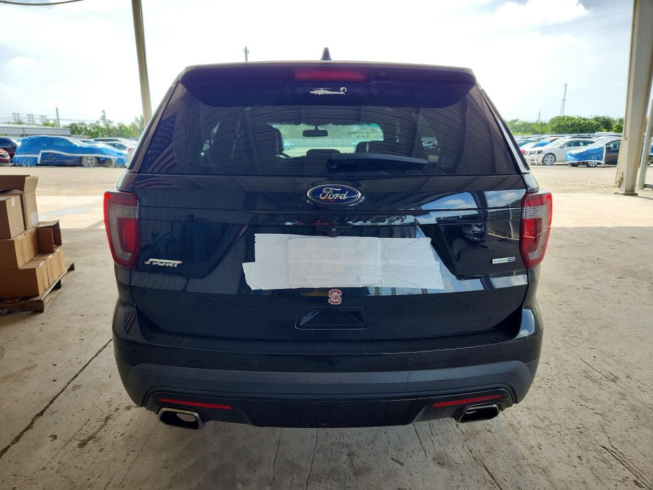 2016 Ford Explorer Sport - Image 6