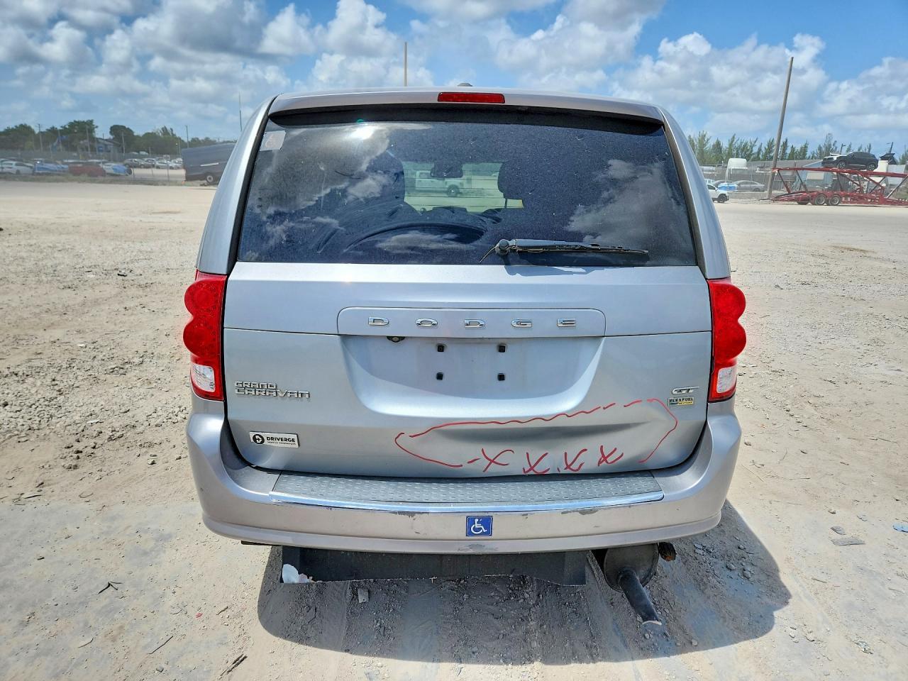 2019 Dodge Grand Caravan Gt - Image 6