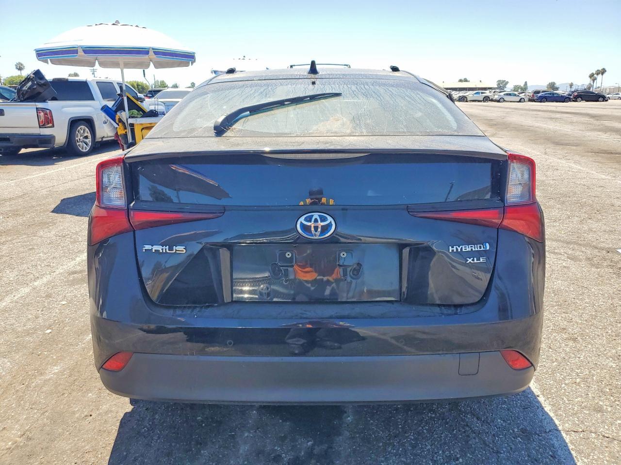 2022 Toyt Prius - Фото 6