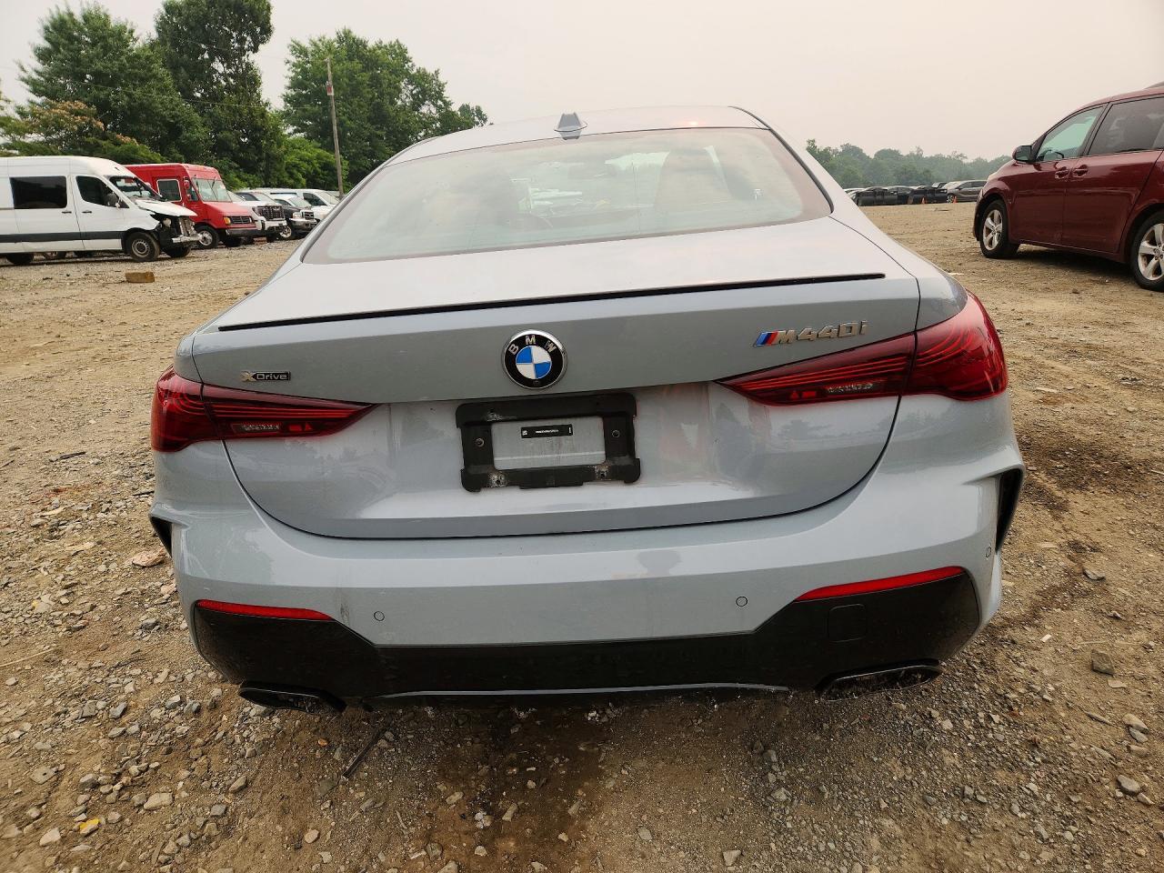 2025 BMW M440Xi - Фото 6