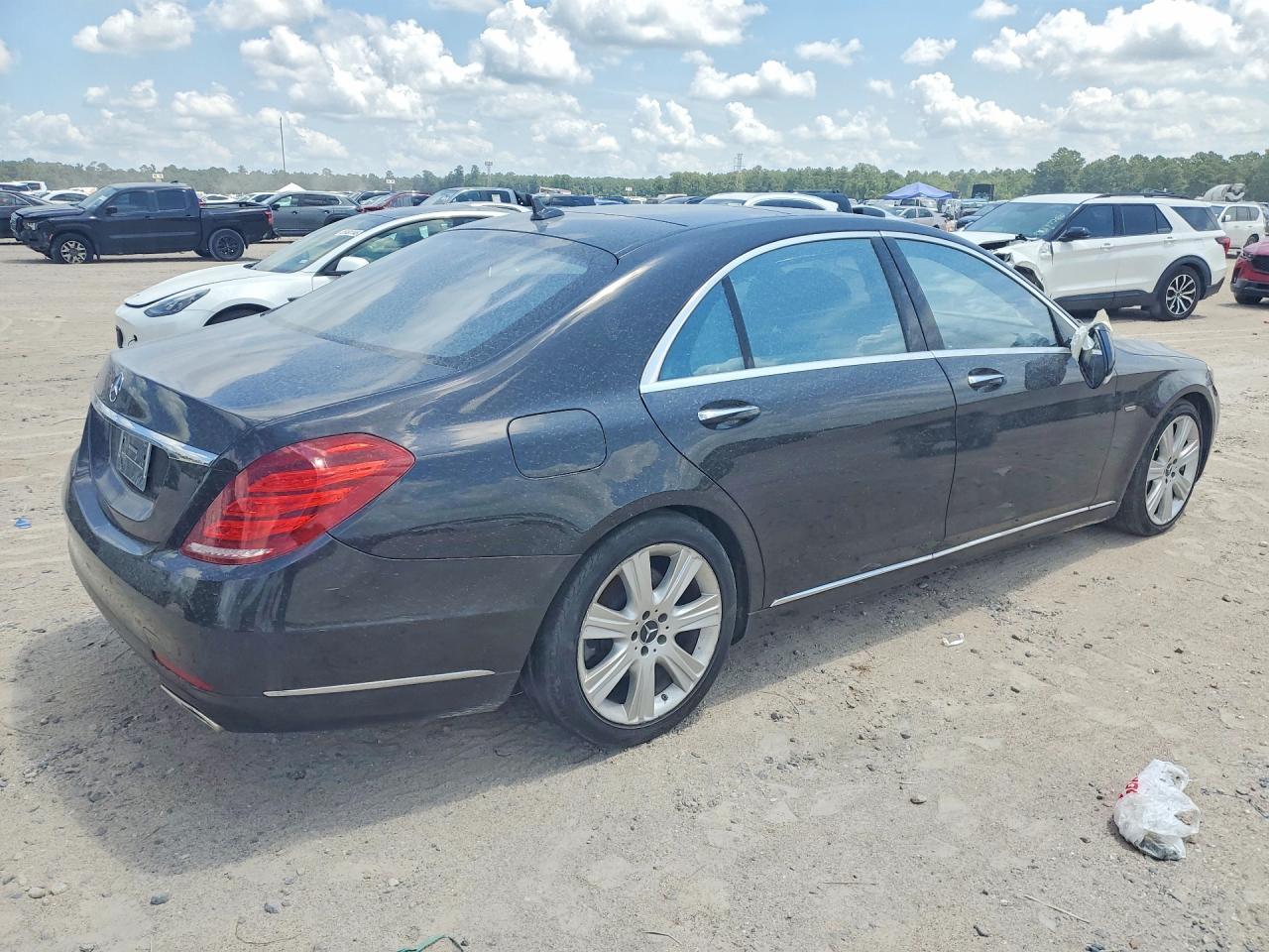2014 Mercedes-Benz S 550 - Image 3