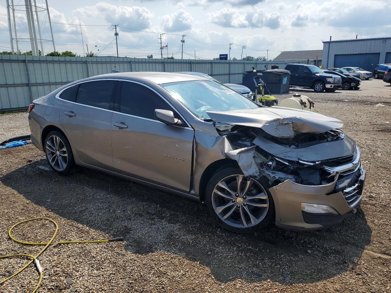 2022 Chevrolet Malibu Lt - Image 4