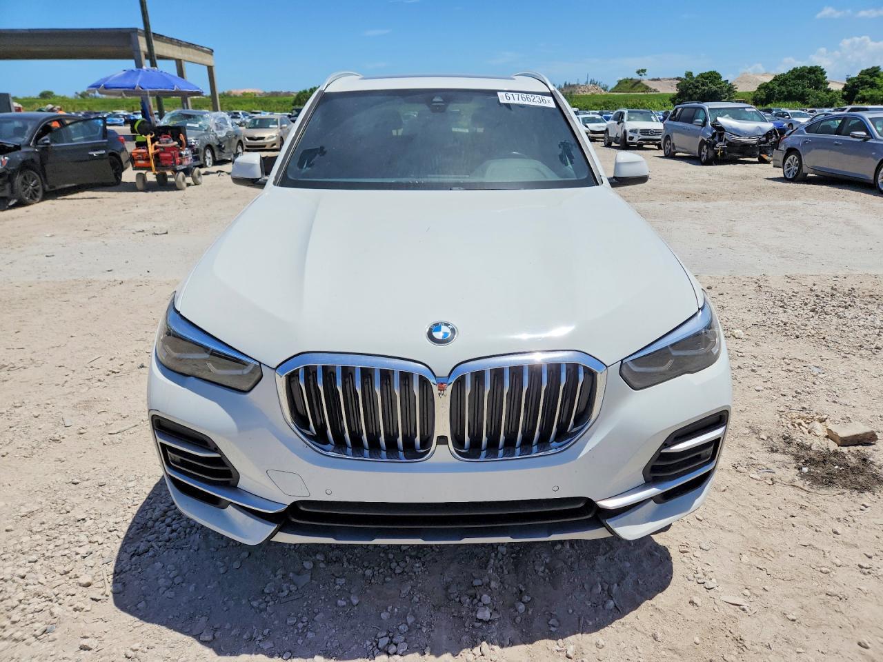 2022 BMW X5 Sdrive 40I - Фото 5