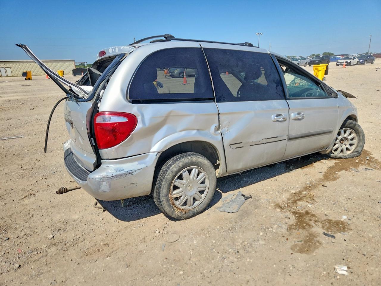 2008 Chrysler Town & Cntry - Фото 3