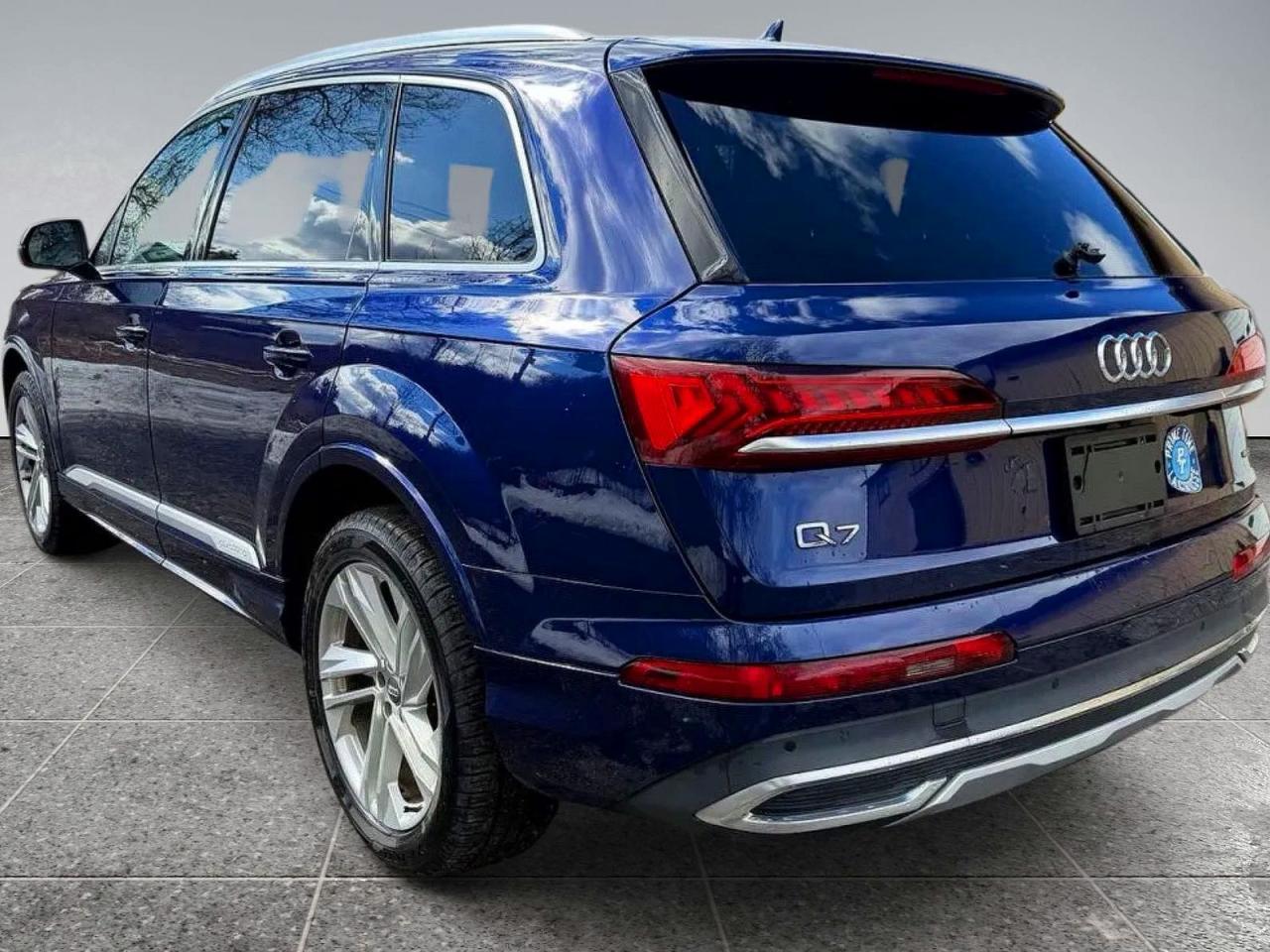 2021 Audi Q7 Premium - Фото 3