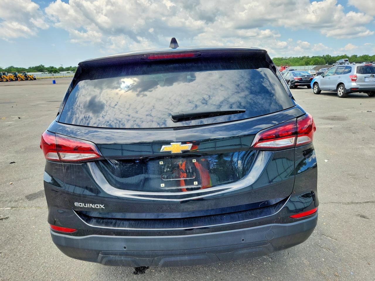 2022 Chevrolet Equinox Ls - Image 6