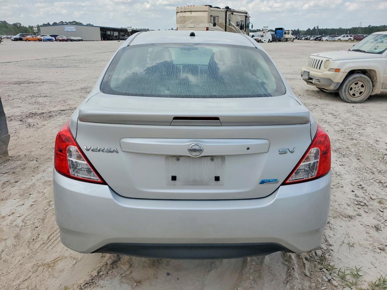 2016 Nissan Versa 1.6 Sv - Image 6