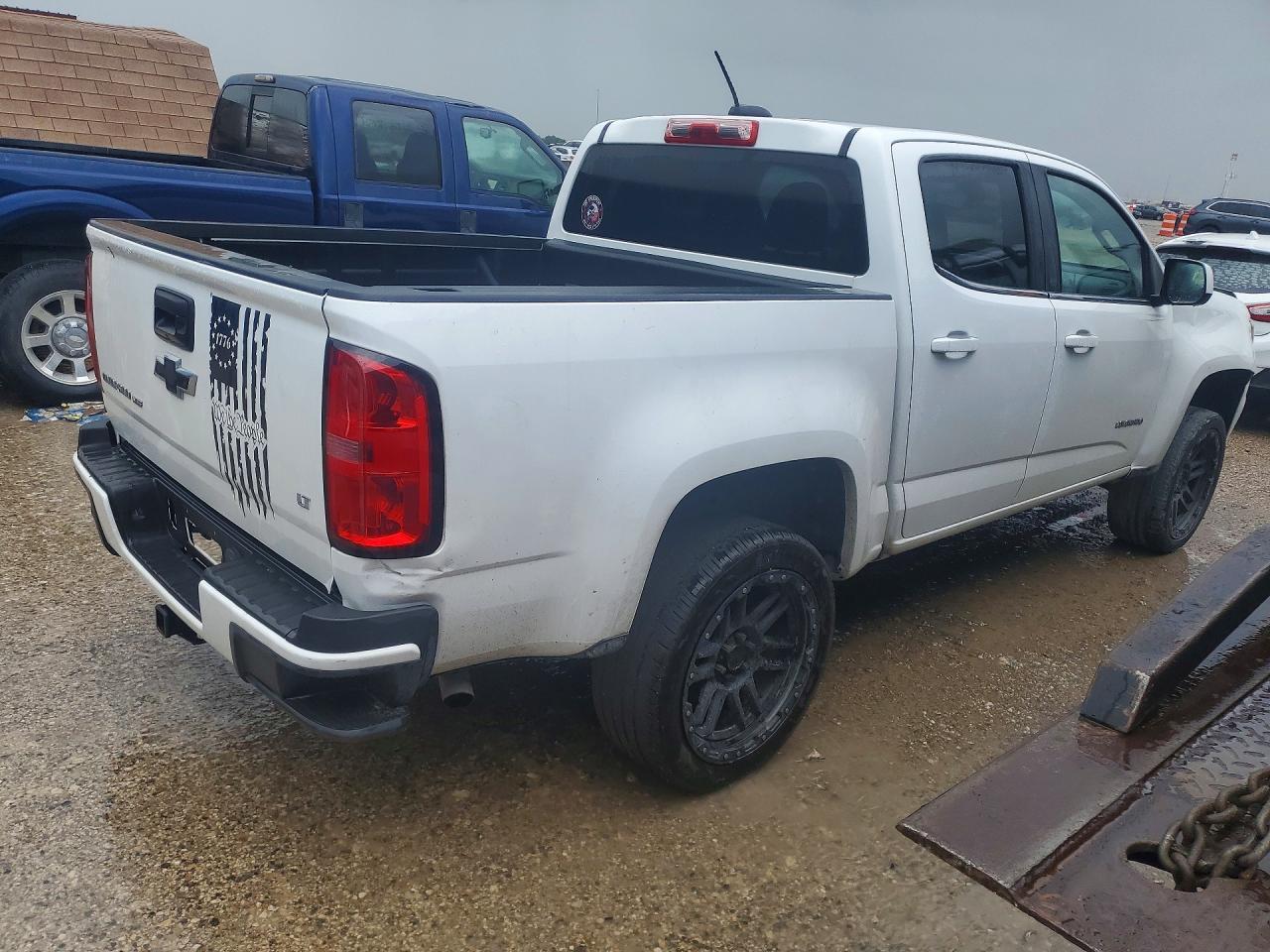 2018 Chevrolet Colorado Lt - Image 3