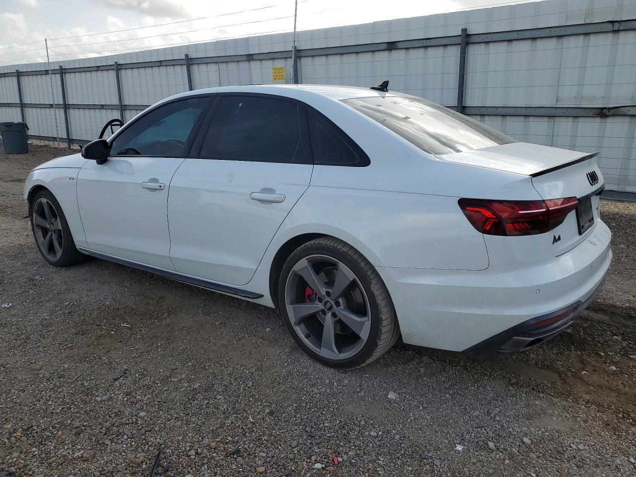 2023 Audi A4 Premium Plus 45 - Фото 2