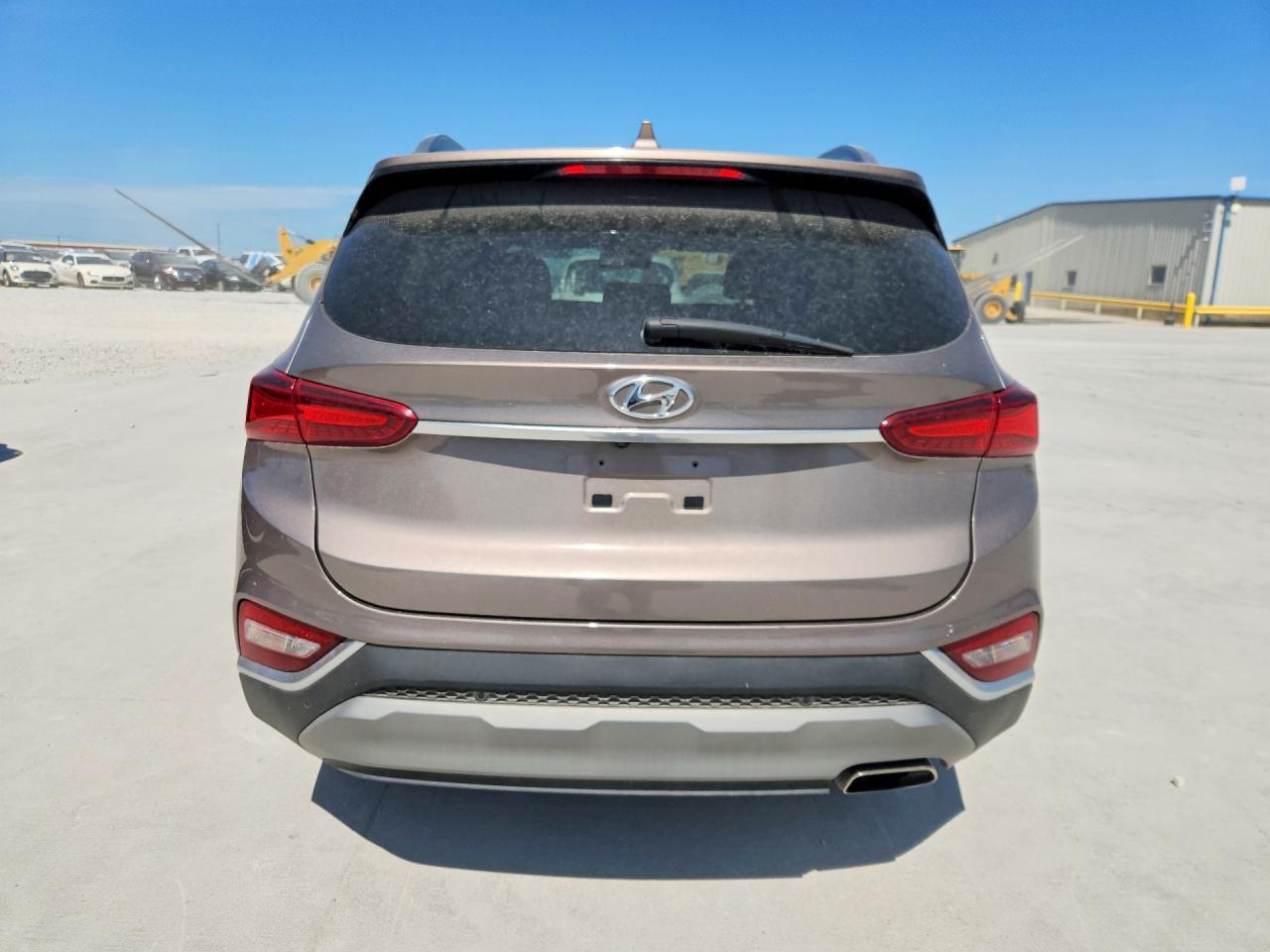 2019 Hyundai Santa Fe Limited 2.4L - Фото 6