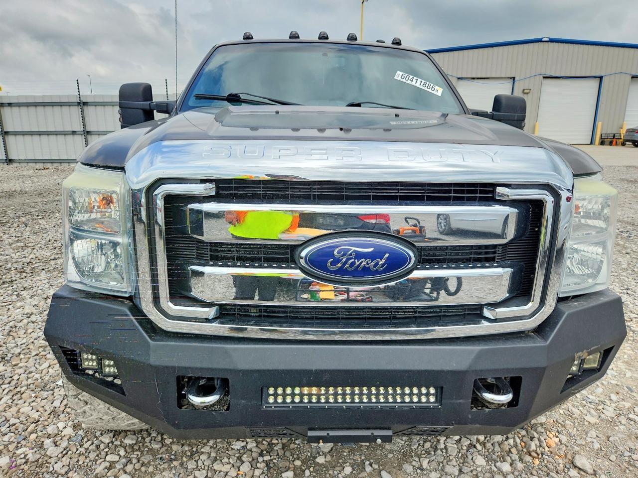 2016 Ford F250 Super Duty - Image 5