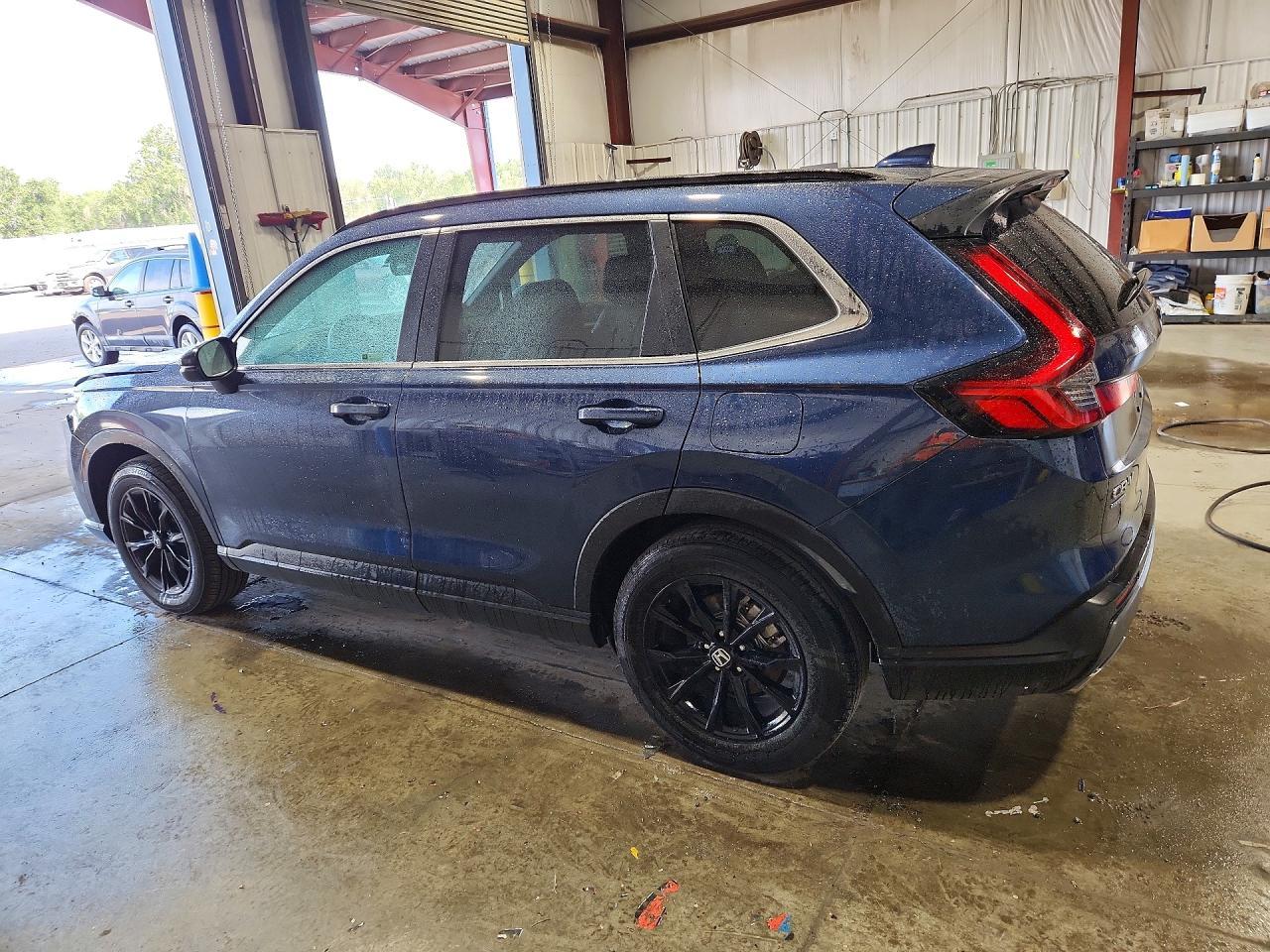 2025 Honda Cr-V Sport-L - Image 2