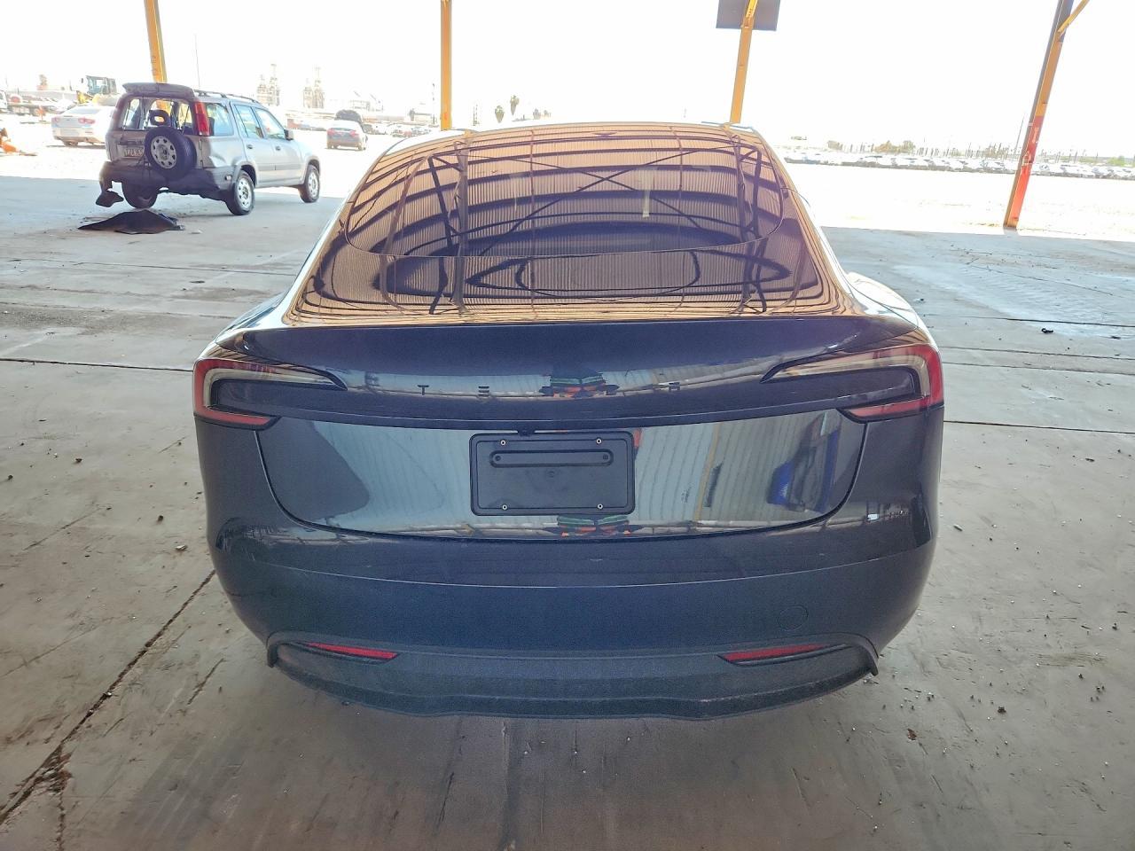 2026 Tesla Model 3 - Image 6