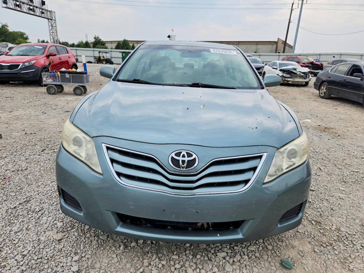 2011 Toyota Camry Le - Image 5