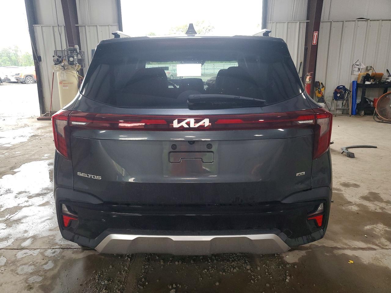 2025 Kia Seltos S - Фото 6