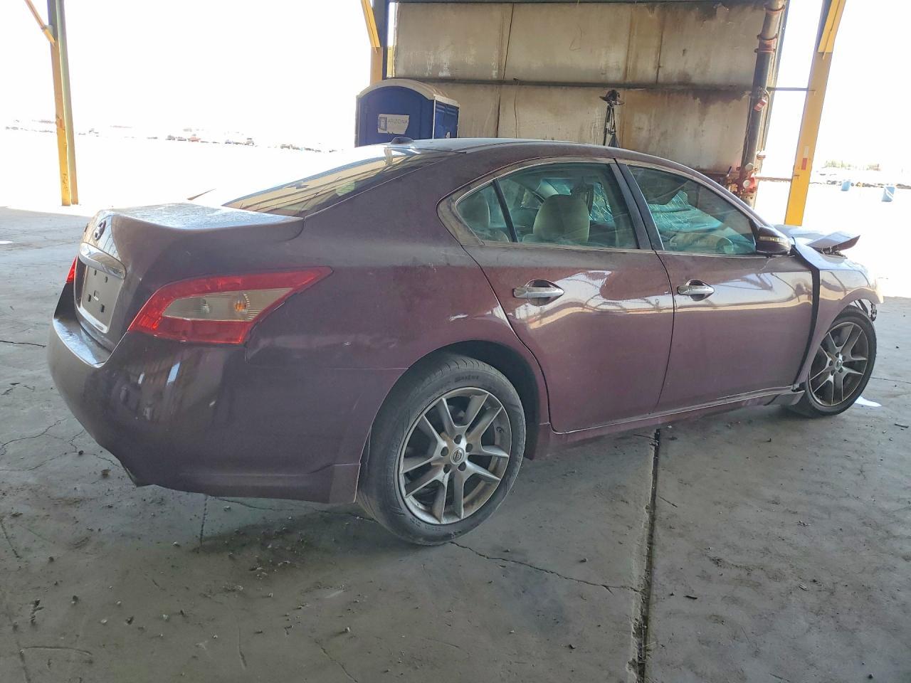 2011 Nissan Maxima 3.5 S - Фото 3