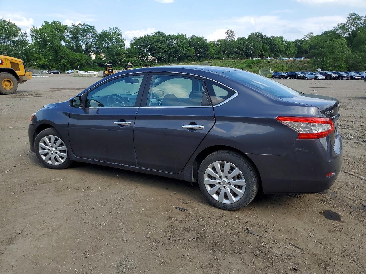 2013 Nissan Sentra S - Фото 2