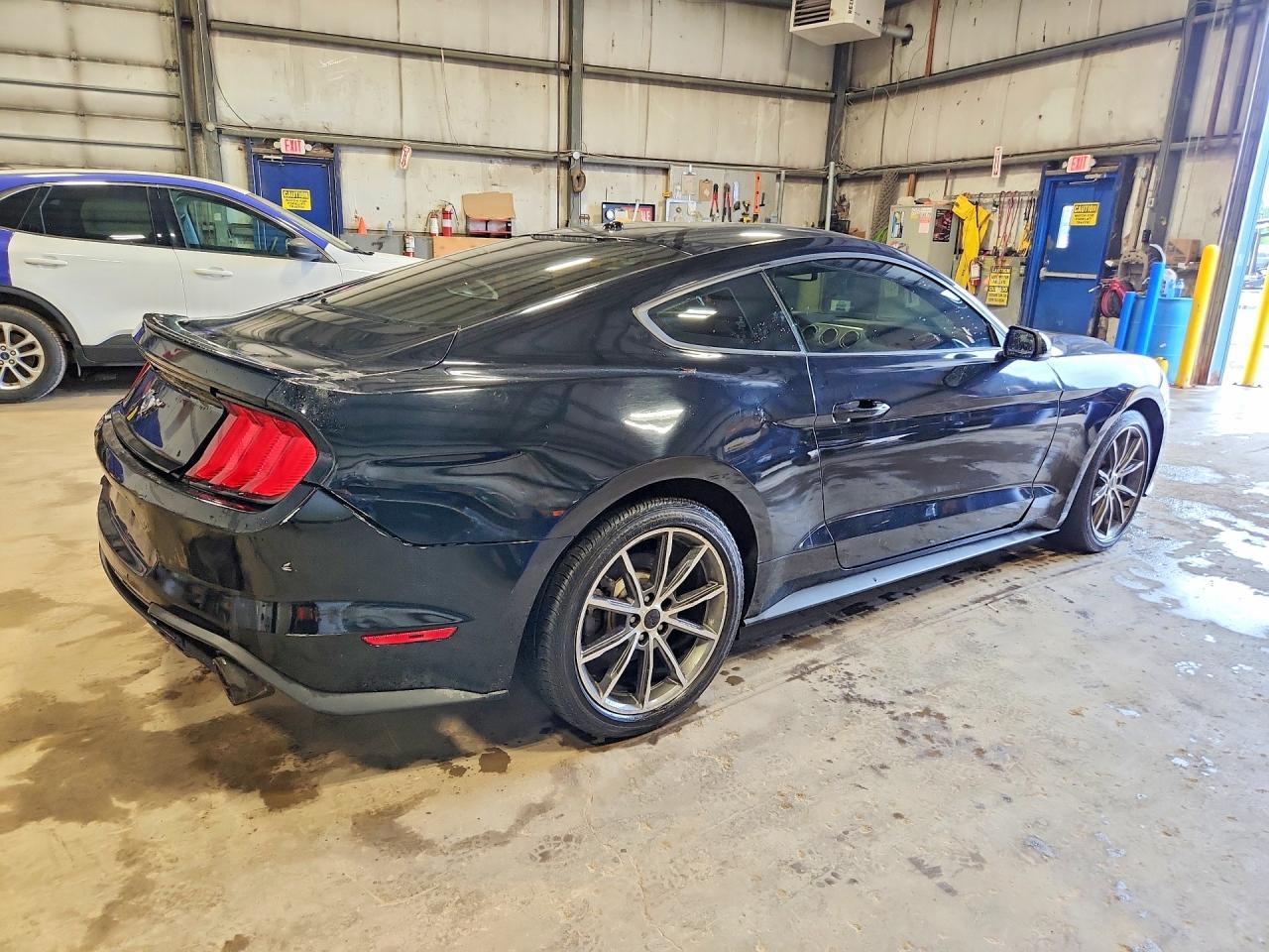 2018 Ford Mustang - Image 3