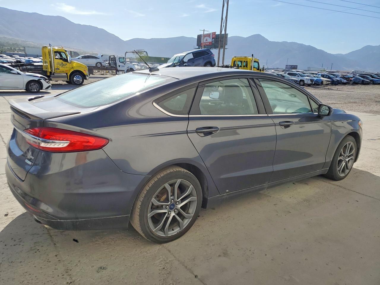 2017 Ford Fusion Se - Фото 3
