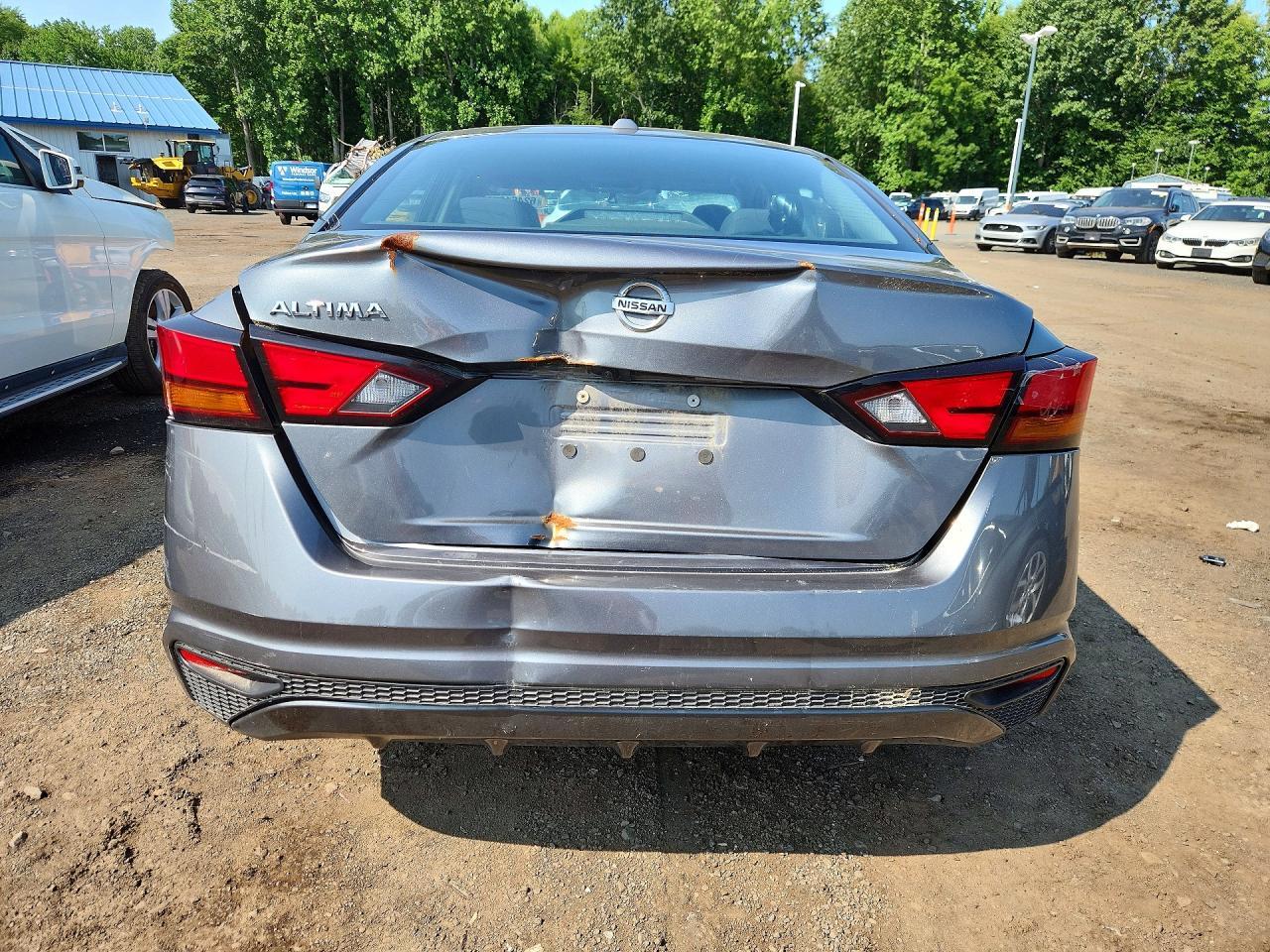 2019 Nissan Altima S - Фото 6