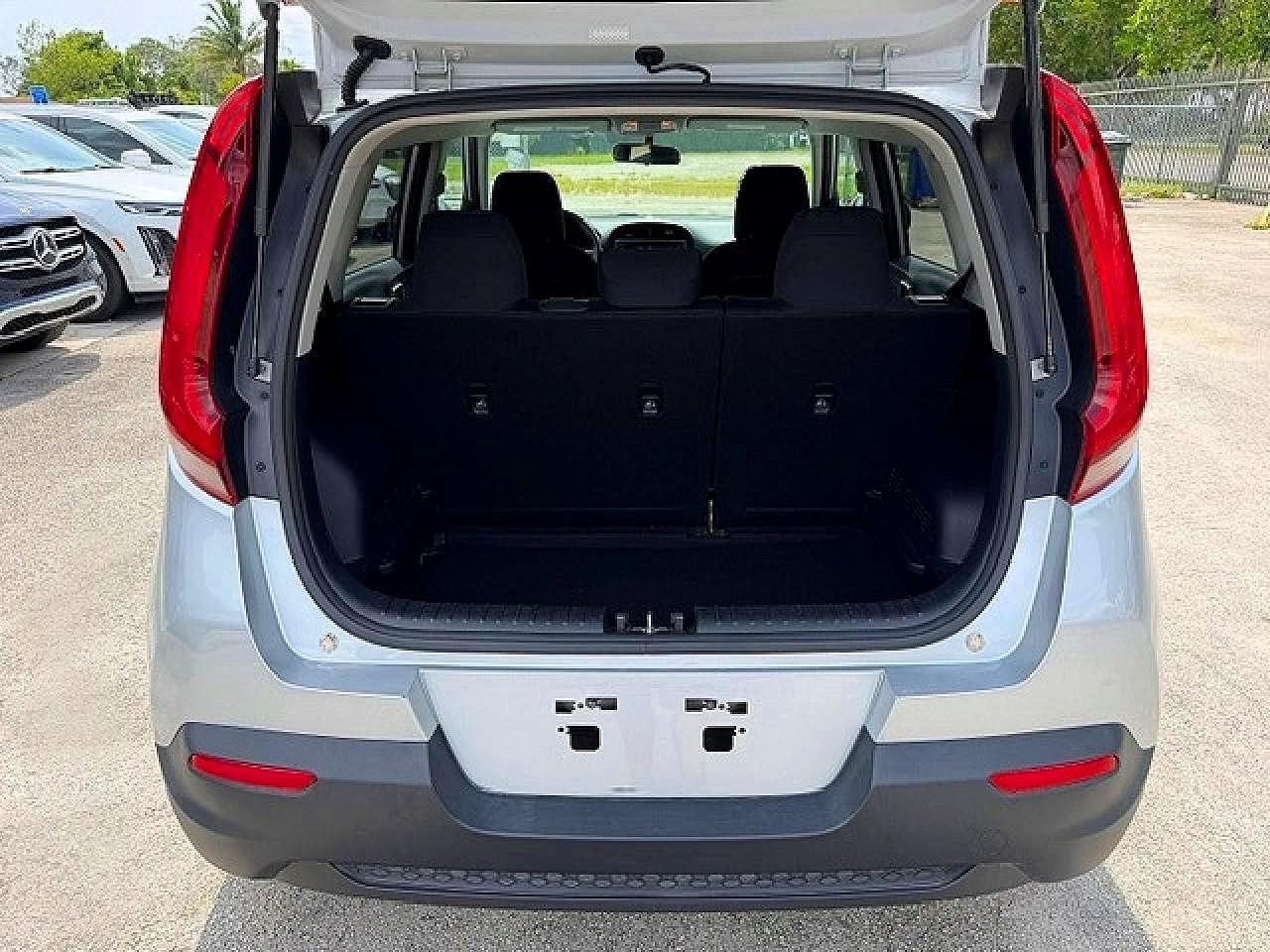 2020 Kia Soul Lx - Фото 6