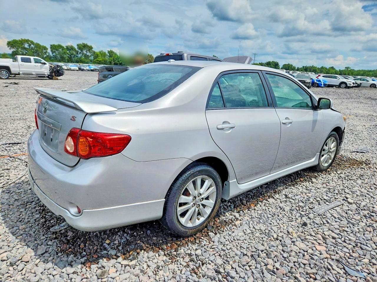 2010 Toyota Corolla S - Image 3