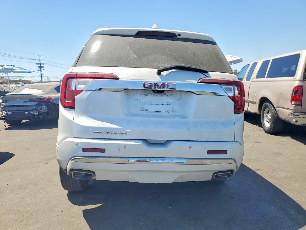 2021 GMC Acadia Denali - Фото 6
